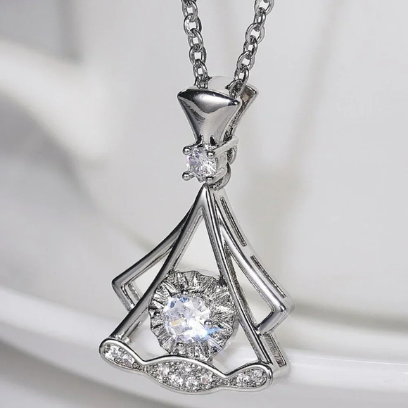 💞 Shiny Unique Shape 925 Silver Plated Necklace for Women, MARR9002 - Picture 1 of 4
